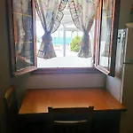 Avgerinou Appartement *