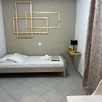 Avgerinou Appartement *