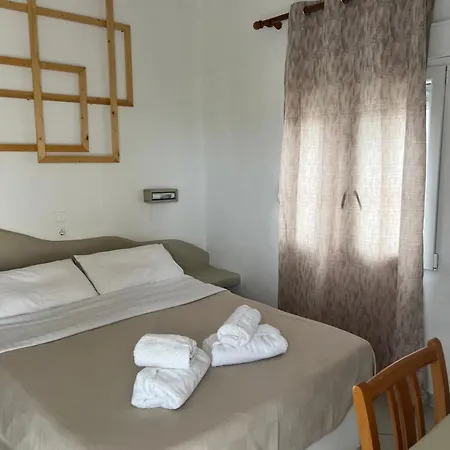 Avgerinou Apartment *