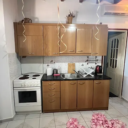 Apartment Avgerinou Paliochori