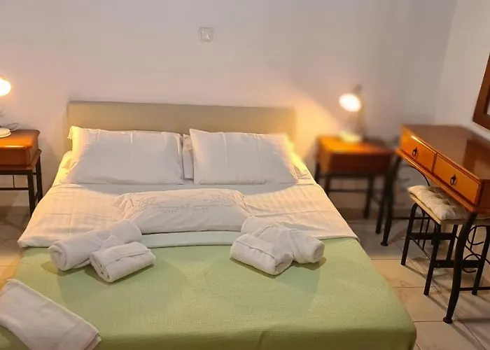 Avgerinou Apartment *